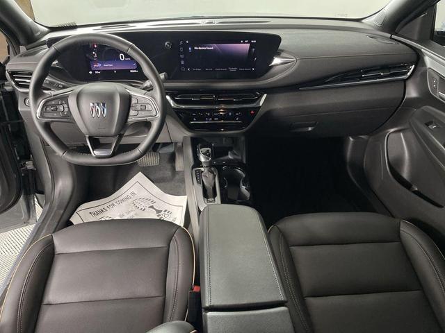 Photo of 2025 Moonstone Gray Metallic Buick Envista