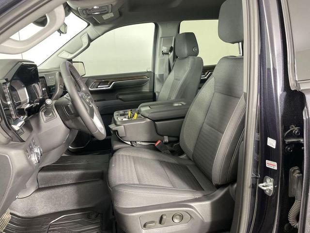 Photo of 2022 Titanium Rush Metallic GMC Sierra 1500