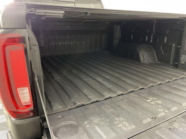 Photo of 2022 Onyx Black GMC Sierra 1500