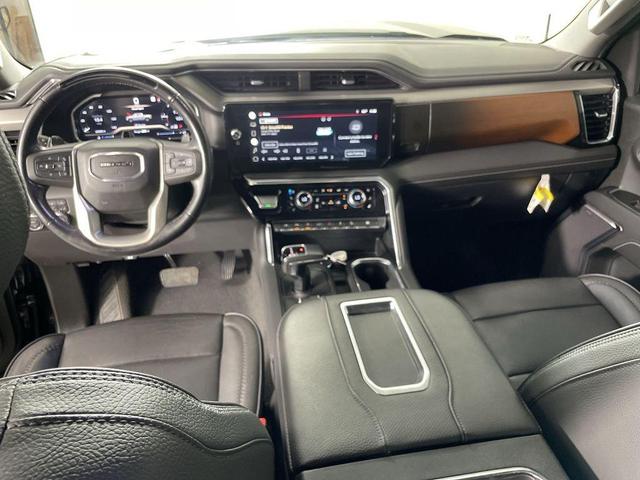 Photo of 2022 Onyx Black GMC Sierra 1500