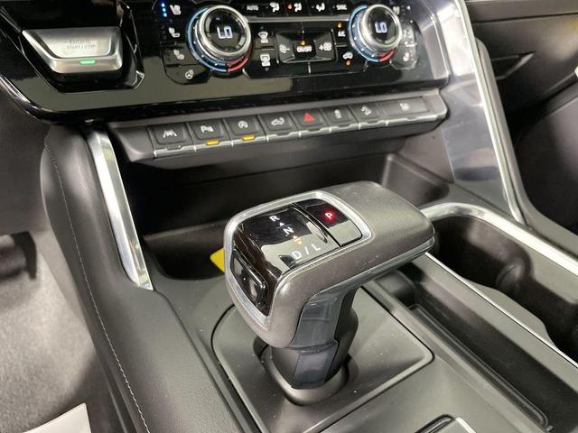 Photo of 2022 Onyx Black GMC Sierra 1500