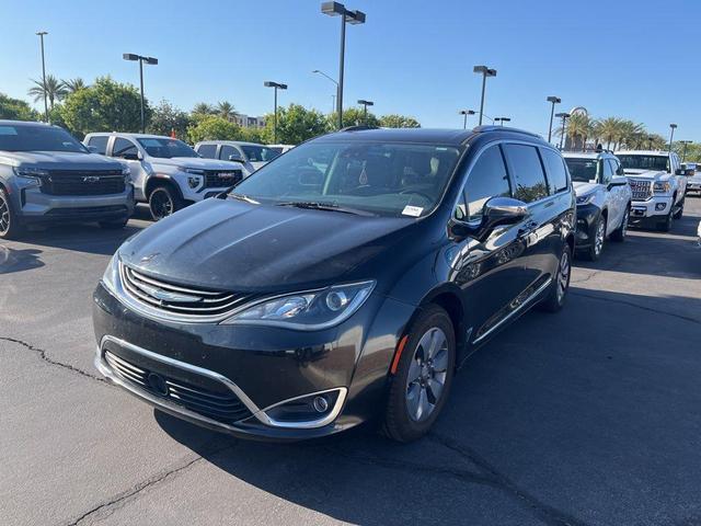 2017 Chrysler Pacifica Hybrid