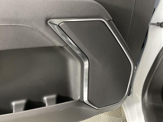 Photo of 2025 Summit White GMC Sierra 1500