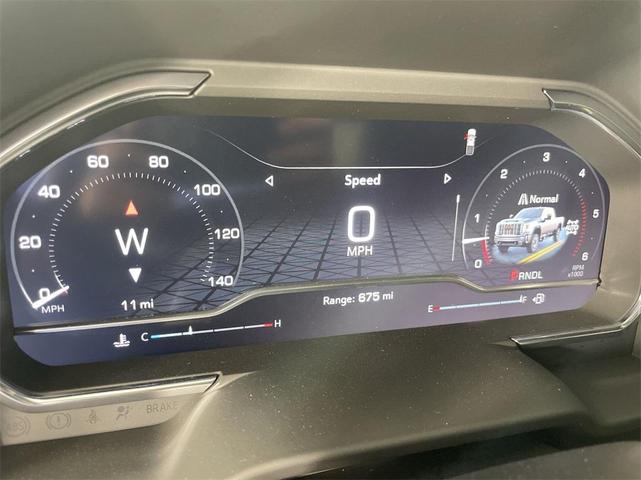 Photo of 2025 Summit White GMC Sierra 2500