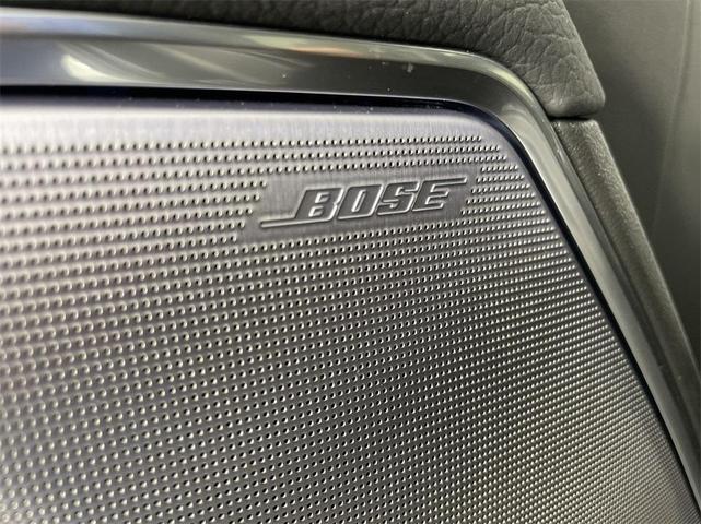 Photo of 2025 Summit White GMC Sierra 2500
