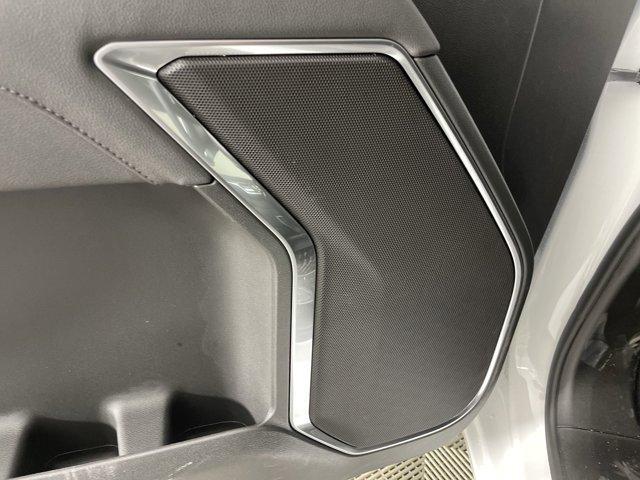 Photo of 2025 Summit White GMC Sierra 1500