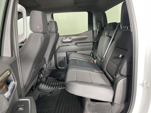 Photo of 2025 Summit White GMC Sierra 1500