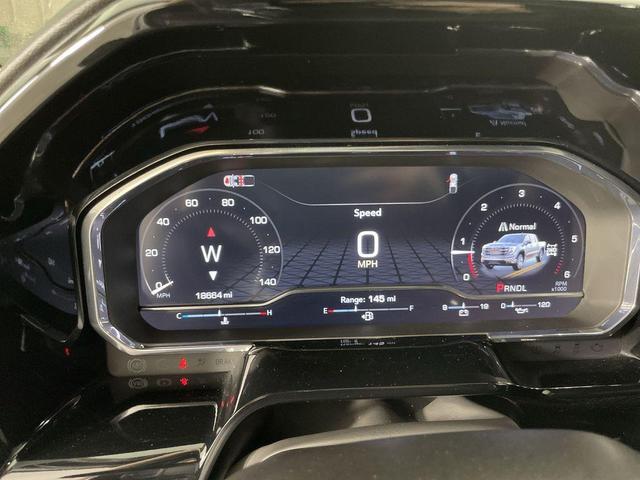Photo of 2025 Summit White GMC Sierra 1500