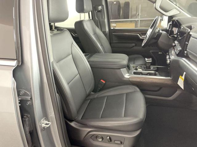 Photo of 2025 Sterling GMC Sierra 1500