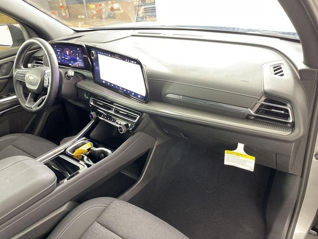Photo of 2024 Sterling Gray Metallic Chevrolet Traverse
