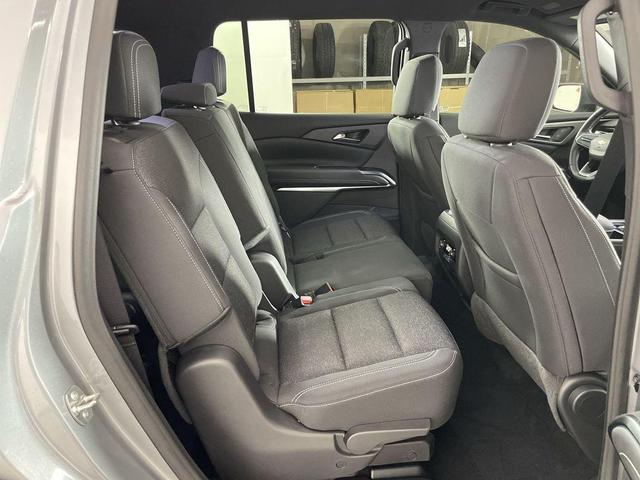 Photo of 2024 Sterling Gray Metallic Chevrolet Traverse