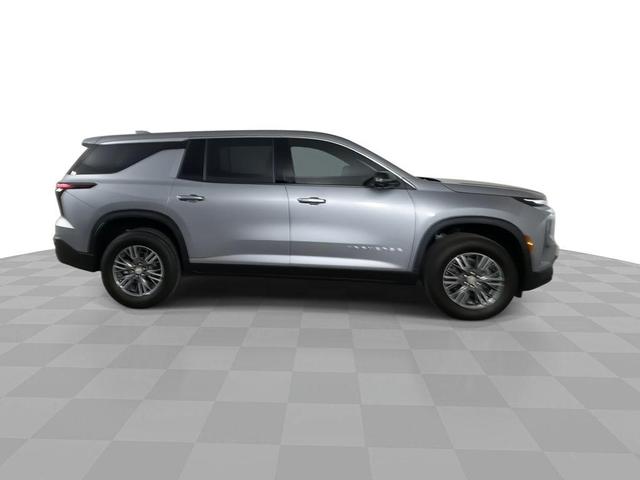 Photo of 2024 Sterling Gray Metallic Chevrolet Traverse