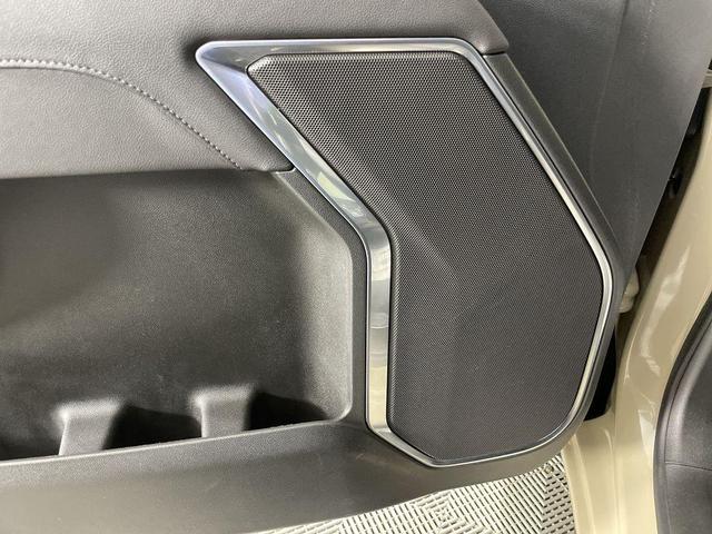 Photo of 2022 Desert Sand Metallic GMC Sierra 1500