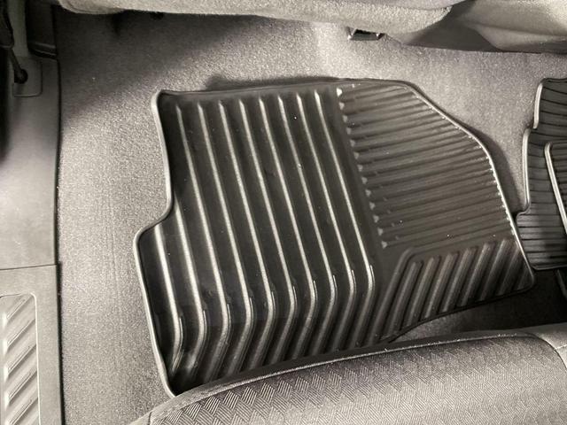 Photo of 2022 Desert Sand Metallic GMC Sierra 1500