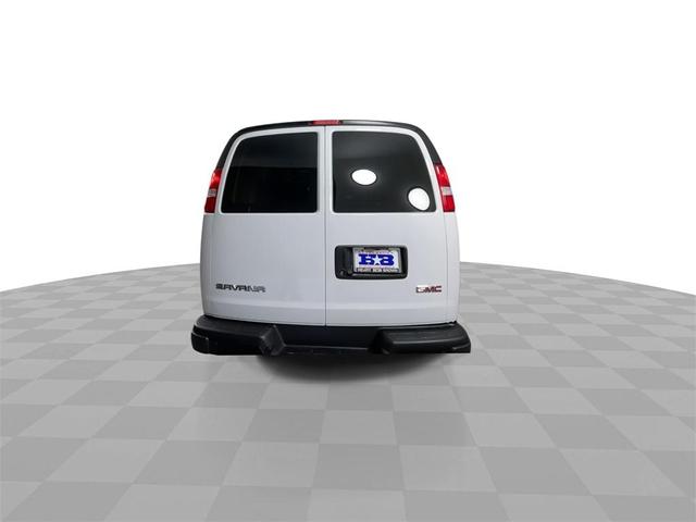 Photo of 2025 Summit White GMC Savana 2500