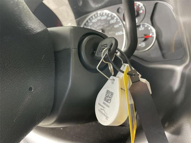 Photo of 2025 Summit White GMC Savana 2500