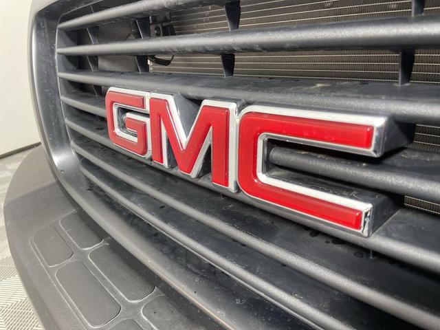 Photo of 2025 Summit White GMC Savana 2500