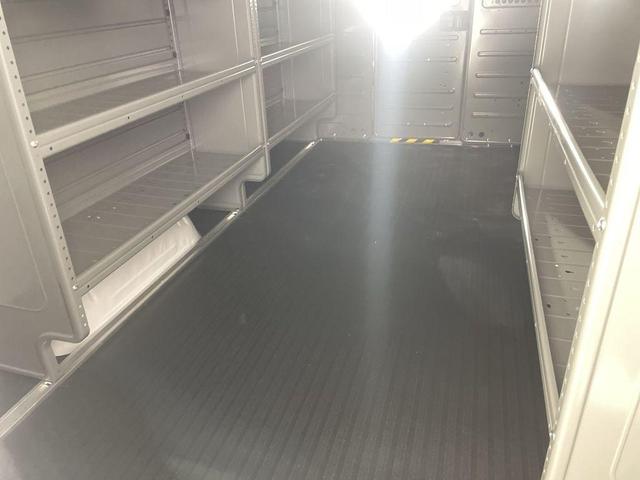 Photo of 2025 Summit White GMC Savana 2500