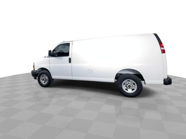 Photo of 2025 Summit White GMC Savana 2500
