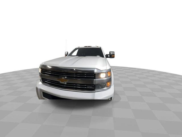 Photo of 2015 Summit White Chevrolet Silverado 3500