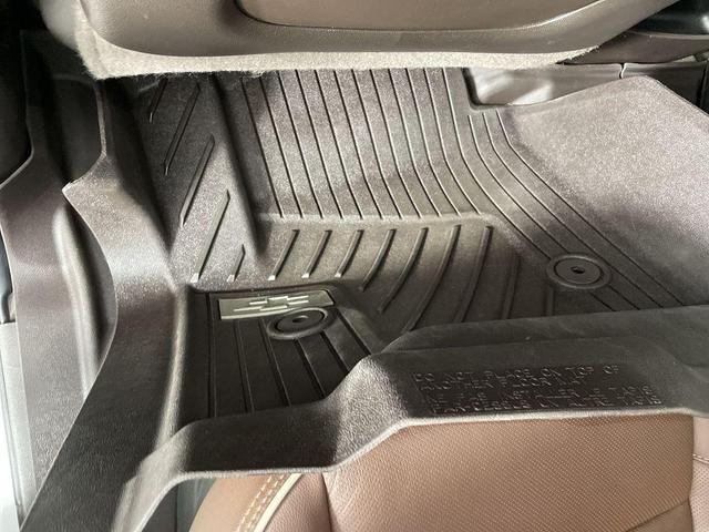 Photo of 2015 Summit White Chevrolet Silverado 3500
