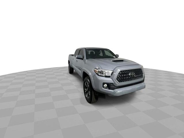 Photo of 2019 Gray Toyota Tacoma
