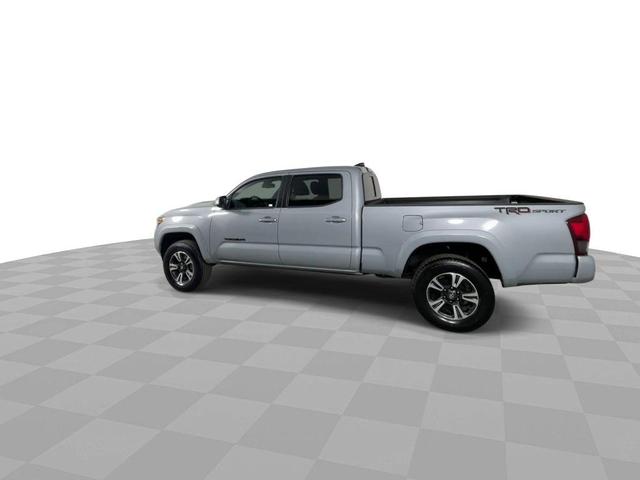 Photo of 2019 Gray Toyota Tacoma