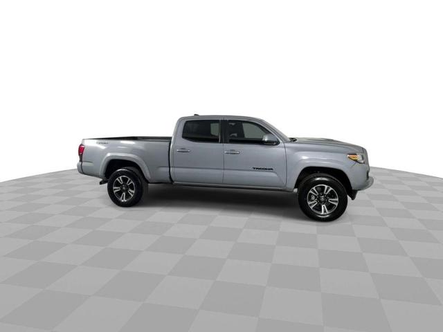 Photo of 2019 Gray Toyota Tacoma