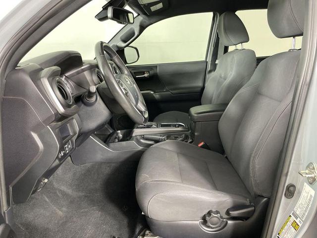 Photo of 2019 Gray Toyota Tacoma