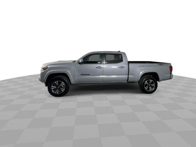 Photo of 2019 Gray Toyota Tacoma