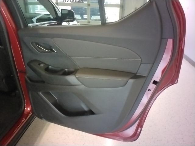 Photo of 2023 Radiant Red Tintcoat Chevrolet Traverse
