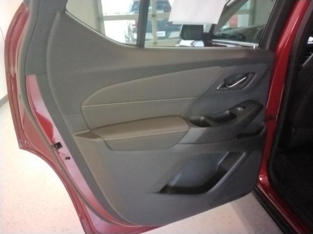 Photo of 2023 Radiant Red Tintcoat Chevrolet Traverse