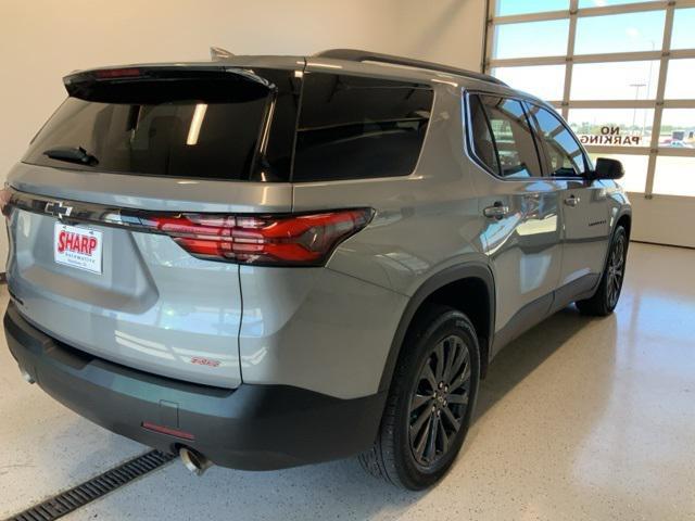 Photo of 2023 Sterling Gray Metallic Chevrolet Traverse