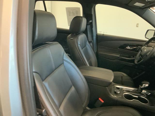 Photo of 2023 Sterling Gray Metallic Chevrolet Traverse
