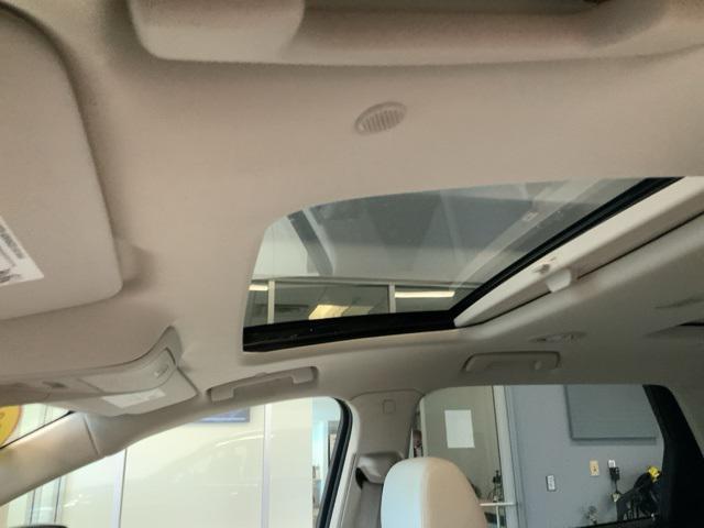 Photo of 2023 Emperor Blue Metallic Buick Enclave