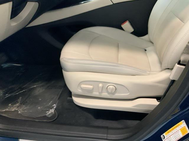 Photo of 2023 Emperor Blue Metallic Buick Enclave