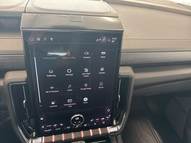 Photo of 2025 Onyx Black GMC Yukon XL