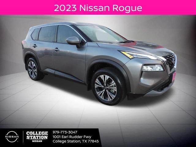 Photo of 2023 Gun Metallic Nissan Rogue