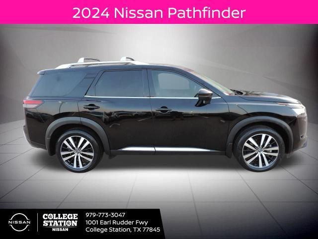 Photo of 2024 Black Nissan Pathfinder