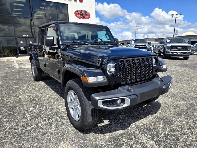 2023 Jeep Gladiator