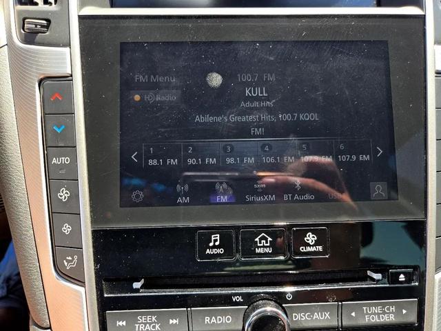 Photo of 2021 Black INFINITI Q50