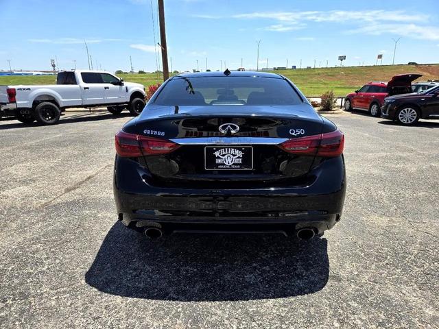 Photo of 2021 Black INFINITI Q50