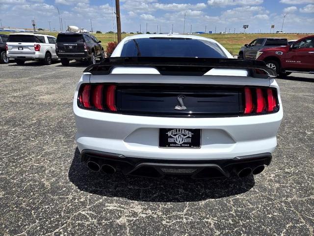 Photo of 2022 White Ford Shelby GT500