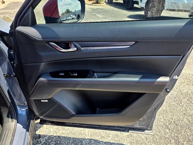 Photo of 2024 Gray Mazda CX-5