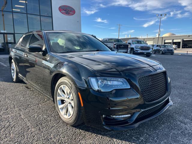 2018 Chrysler 300