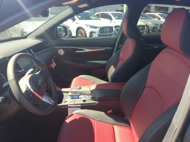 Photo of 2025 Hermosa Blue INFINITI QX50