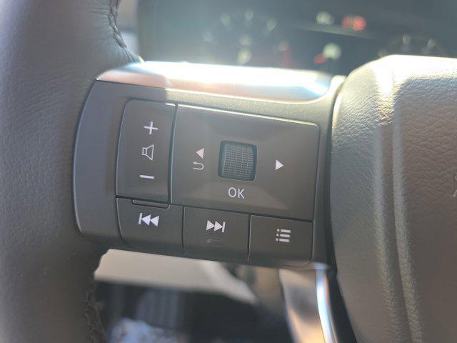 Photo of 2026 Radiant White INFINITI QX60