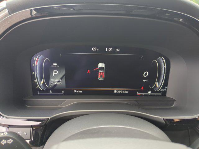 Photo of 2025 Majestic White INFINITI QX60