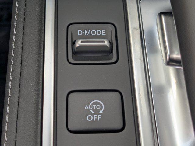 Photo of 2025 Mineral Black INFINITI QX60