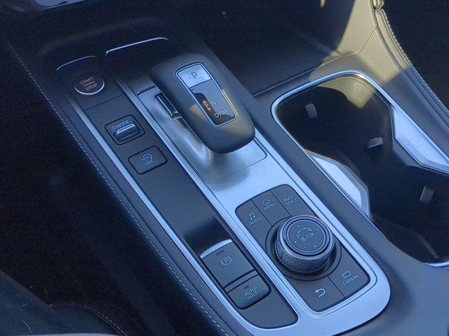 Photo of 2025 Majestic White INFINITI QX60